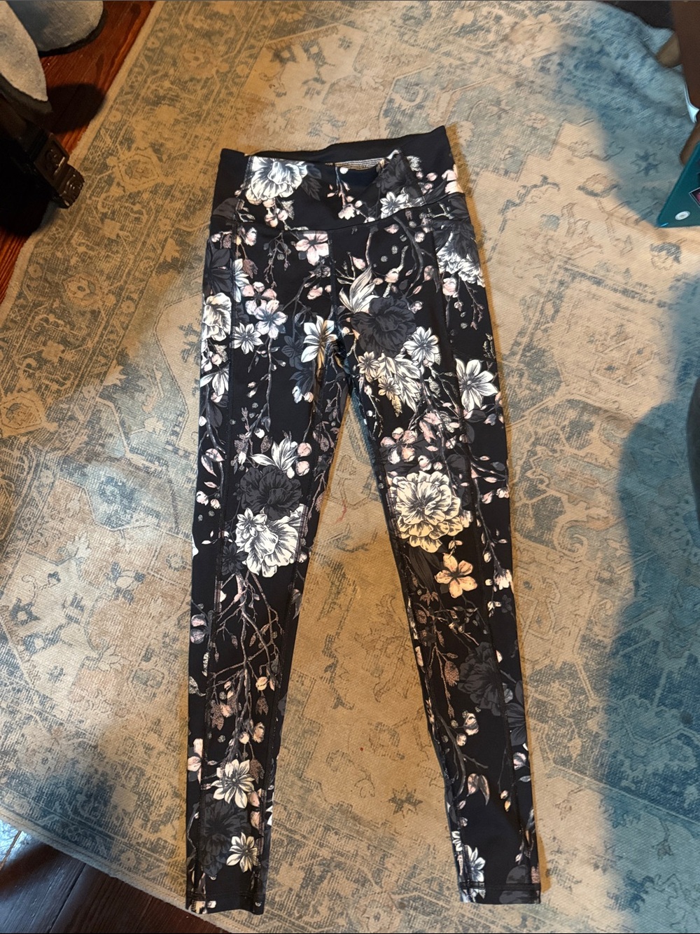 Victoria's Secret Black Floral Jeggings